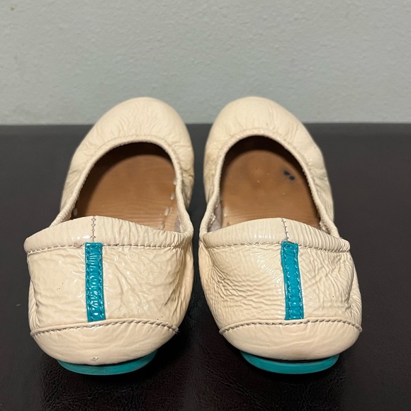 Tieks by Gavrieli Ballet Flats Patent Biscotti Cream sz 6 - Picture 6 of 10